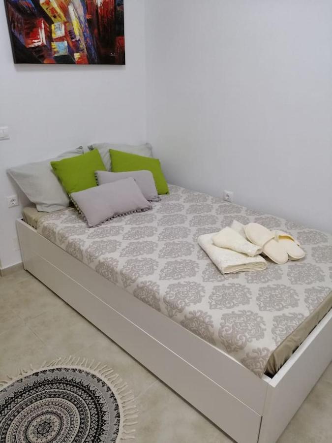 Maridel Underground Apartment Ираклио Екстериор снимка